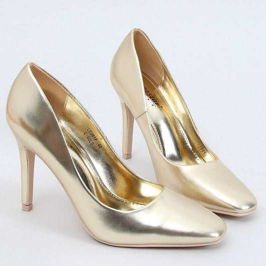 Gold Member Pumps